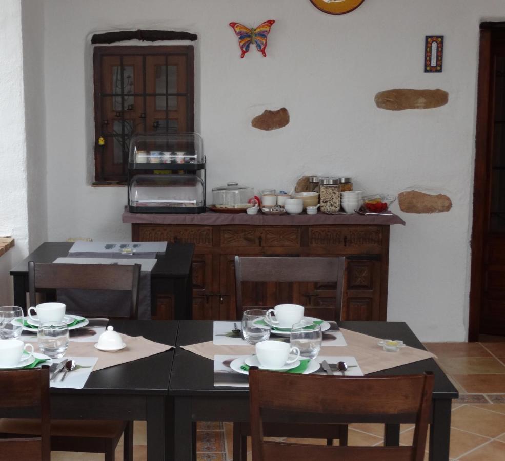 B&B Cortijo Loma Leon Cútar Kültér fotó