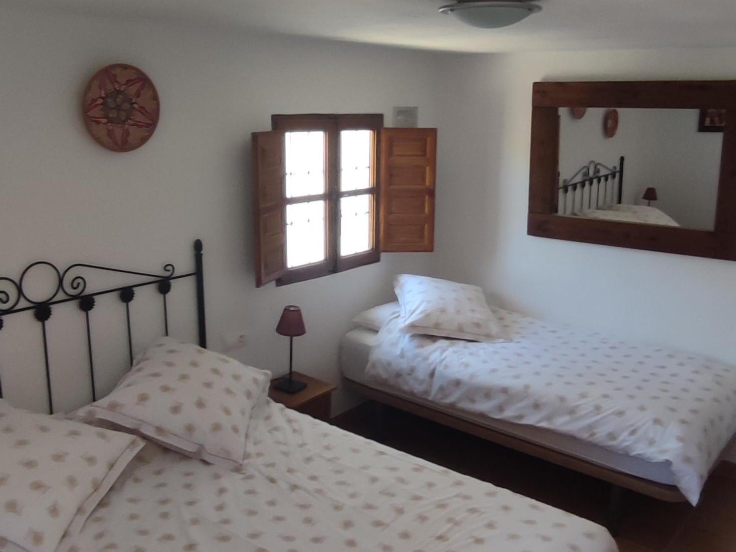 B&B Cortijo Loma Leon Cútar Kültér fotó